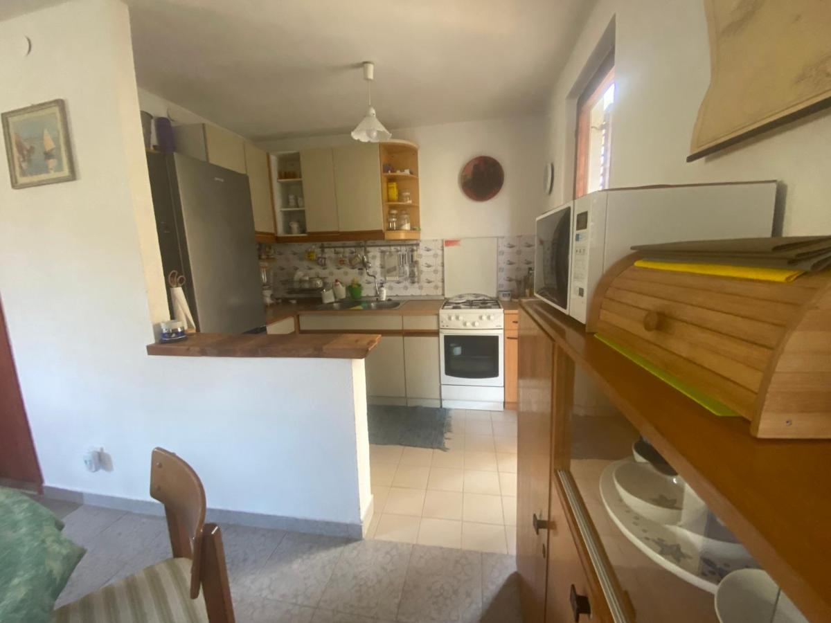 Apartman Silna Your New Home With Terrace And Garden Bobovisca エクステリア 写真